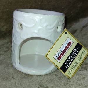NWT Luminescence oil warmer 3.45 inches X 3.2 inch